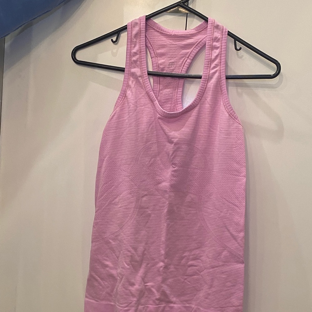 Lululemon loose fit tank top